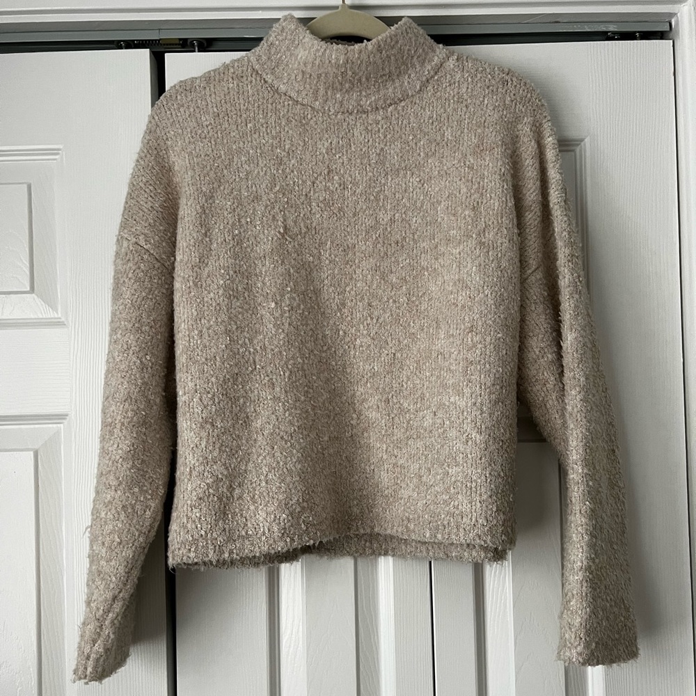 Universal Thread Turtleneck